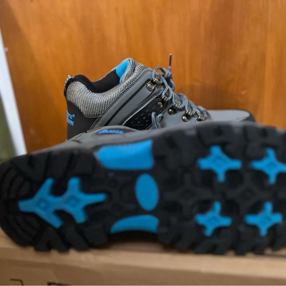 🆕 Men’s Gray Hiking Boots size 44/11